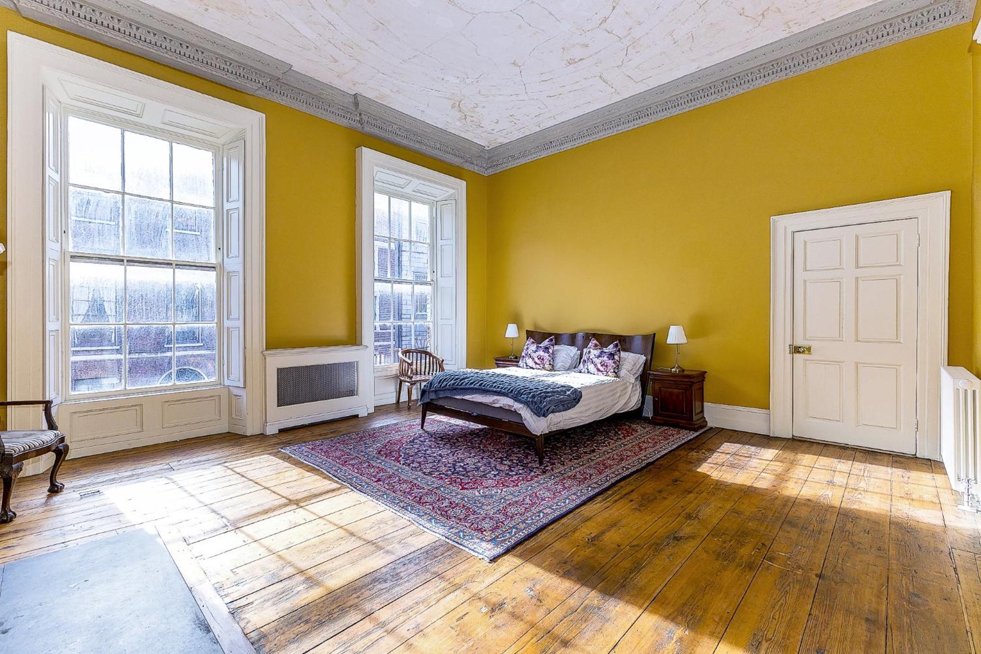 Munster Apartment , 7 Henrietta Street, Dublin City Centre Exterior foto